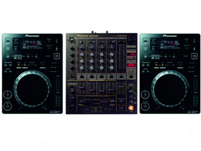 Комплект DJ - оборудования